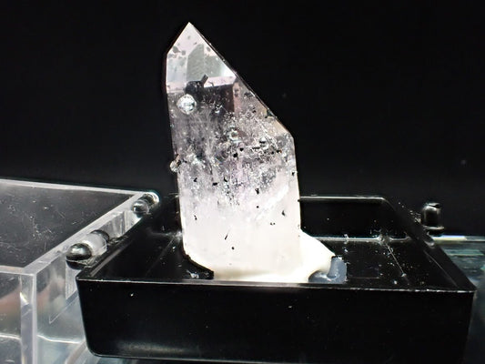 High-Clarity Inclusion Quartz with Skeletal Features – Goboboseb Mountains, Namibia – Collector Specimen (30mm)